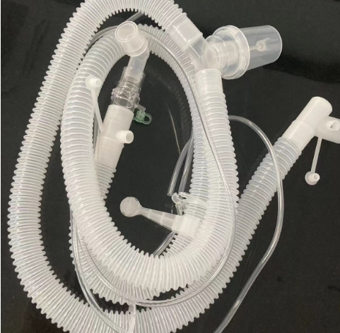 昌華一次性使用呼吸回路套件型號：麻醉管路型、呼吸管路型。